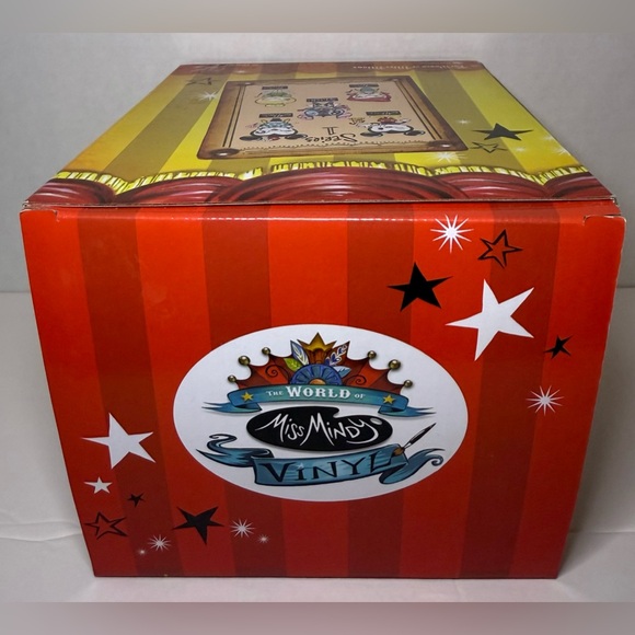 NIB World Of Miss Mindy Disney Showcase Collection Series 1 Stitch Vinyl Figure - Picture 8 of 9